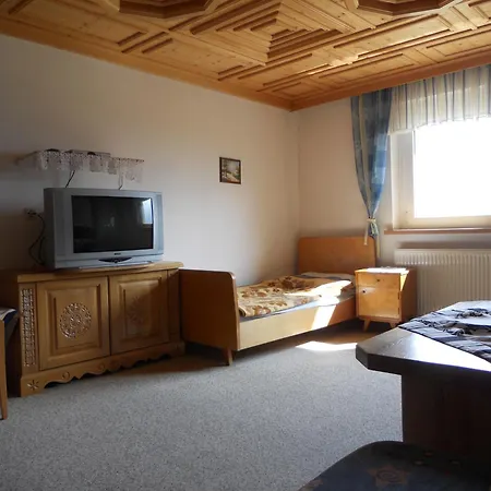 Ferienwohnungen/holiday Lederer Daire Reisach