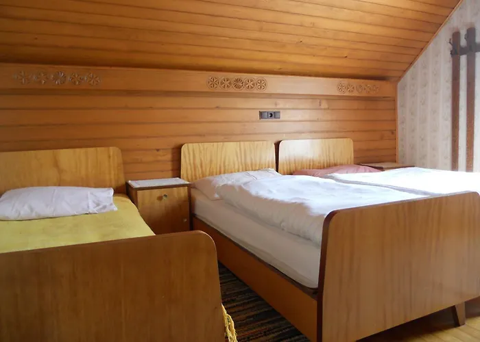 Ferienwohnungen/holiday Lederer * Reisach